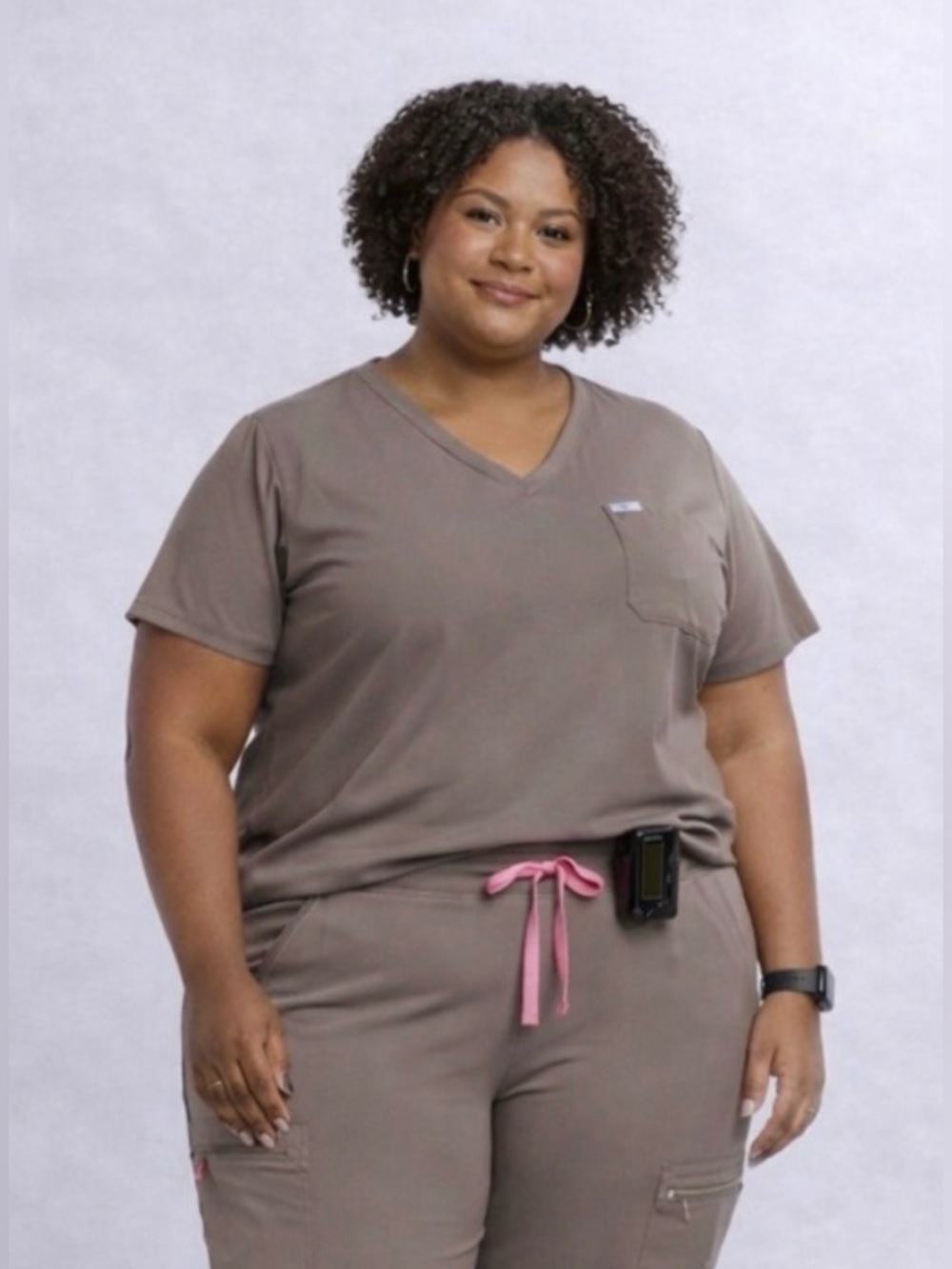 NWT FIGS Catarina One-Pocket Scrub Top Smokey Taupe 4XL